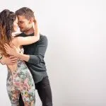 Corso di salsa e bachata: perché frequentarne uno