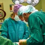 Gli errori più comuni durante le operazioni chirurgiche e come ottenere un risarcimento