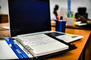 Economia domestica e imprese familiari: il filo invisibile che lega finanza e quotidianità